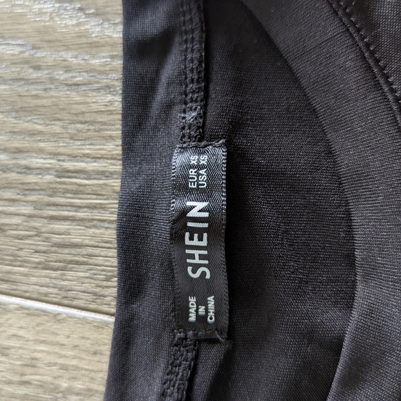 Shown top - Picture 5 of 8